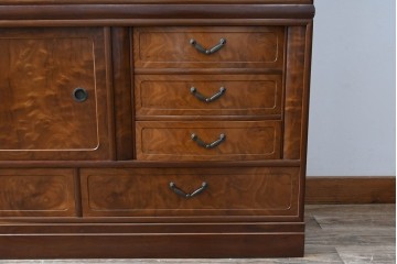 中古　美品　高級品　江戸指物　内部桐材　御蔵桑材(島桑)の美しい杢目が目を惹く重ね茶箪笥(茶棚、違い棚、収納棚、引き出し、戸棚)(定価約70万円)(R-059906)