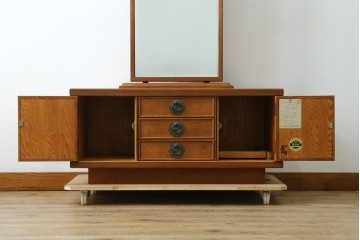 中古　屋久杉　漆塗り　品のある佇まいが美しい鏡台　(R-059907)