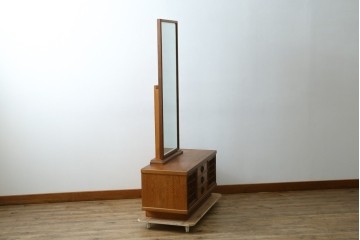 中古　屋久杉　漆塗り　品のある佇まいが美しい鏡台　(R-059907)