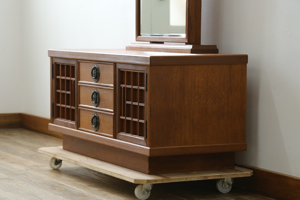 中古　屋久杉　漆塗り　品のある佇まいが美しい鏡台　(R-059907)