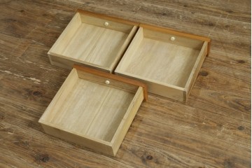 中古　屋久杉　漆塗り　品のある佇まいが美しい鏡台　(R-059907)