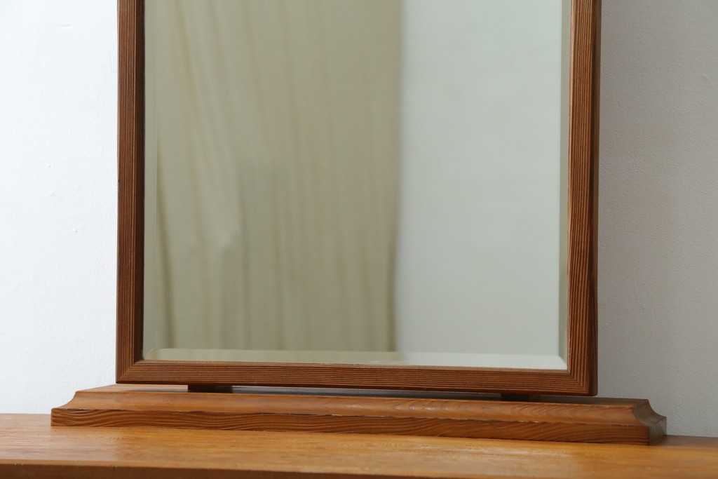 中古　屋久杉　漆塗り　品のある佇まいが美しい鏡台　(R-059907)