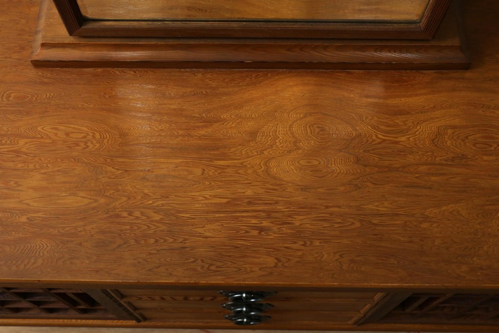 中古　屋久杉　漆塗り　品のある佇まいが美しい鏡台　(R-059907)