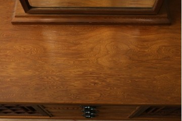 中古　屋久杉　漆塗り　品のある佇まいが美しい鏡台　(R-059907)