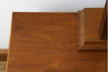 中古　屋久杉　漆塗り　品のある佇まいが美しい鏡台　(R-059907)