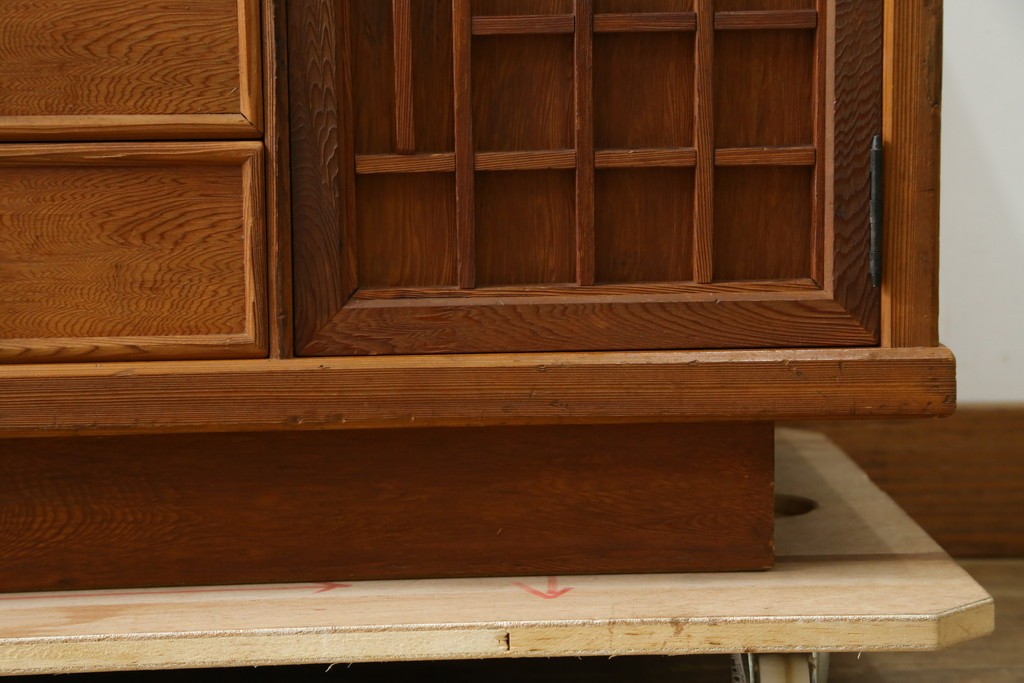 中古　屋久杉　漆塗り　品のある佇まいが美しい鏡台　(R-059907)