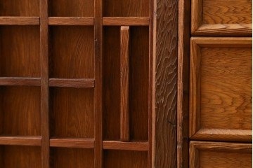 中古　屋久杉　漆塗り　品のある佇まいが美しい鏡台　(R-059907)