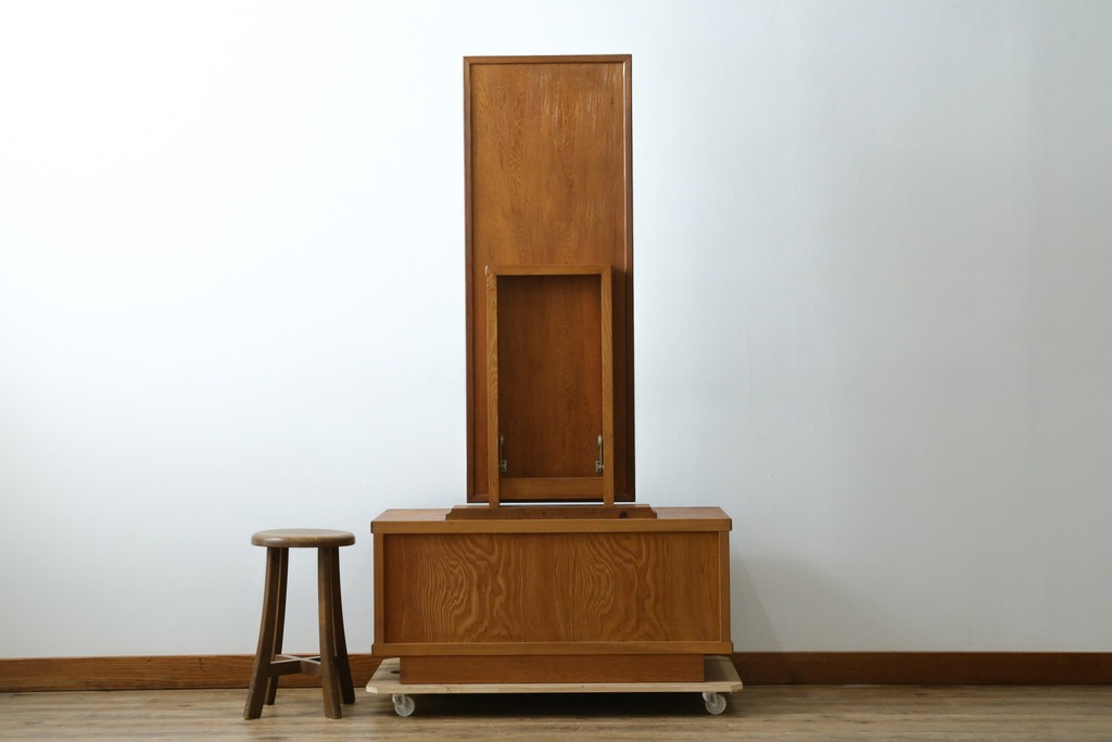 中古　屋久杉　漆塗り　品のある佇まいが美しい鏡台　(R-059907)