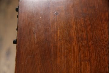 ビンテージ　超美品　高級品　民芸家具　三方ケヤキ材　総漆塗り　風格のある和の空間作りにおすすめの米沢車箪笥(ヴィンテージ、米沢箪笥、時代箪笥、欅材、総漆塗り、和タンス、衣装箪笥、収納箪笥)(R-059908)