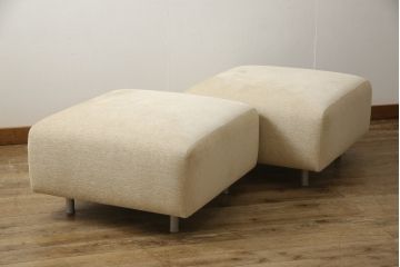 中古　美品　Cassina(カッシーナ)　MET(メット)　ピエロ・リッソーニデザイン　オットマン付き　上質なリラックスタイムを過ごせるシステムソファ(カウチソファ、3人掛けソファ、三人掛け、3P)(定価約135万円)(R-059910)