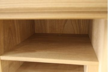 中古　国産民芸家具　職人手造り　木の温かみある色合いが魅力的な桐箪笥(並厚、和タンス、着物箪笥、衣装たんす、桐タンス)(R-059917)