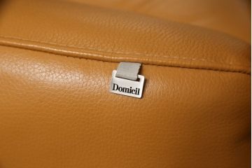 中古　美品　IDC大塚家具　Domicil(ドミシール)　ユニークなデザインが空間のアクセントになるレザーソファ(本革、一人掛けソファ、1P、1人掛け)(定価約16万円)(R-059929)