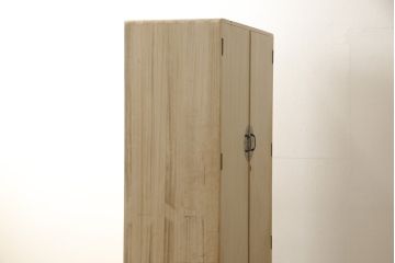 中古　国産　職人手造り　透かしの金具が素敵な総桐箪笥(並厚、総桐たんす、着物箪笥、和タンス、衣装箪笥)(R-059933)