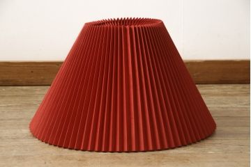 ヴィンテージ照明　松本民芸家具　絶版品　激レア!赤いシェードが空間のアクセントになるB型フロアスタンド(スタンドライト、フロアライト、照明、ビンテージ)(R-059935)