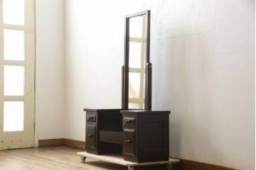 中古　美品　松本民芸家具　M型一面鏡　直線的なデザインが美しい鏡台(ドレッサー、ミラー)(定価約26万円)(R-059937)