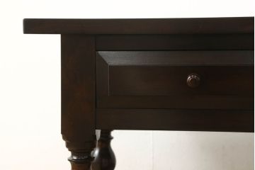 中古　超美品　松本民芸家具　ワンランク上の贅沢な空間にぴったりな風格漂うナイト卓子(サイドテーブル、ナイトテーブル、コーヒーテーブル)(R-059941)