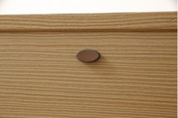 中古　美品　国産　職人手造り　天板リメイク　上品な佇まいが魅力の総桐箪笥ローチェスト(桐たんす、和タンス、ローボード、引き出し、衣装箪笥、着物箪笥)(R-059943)