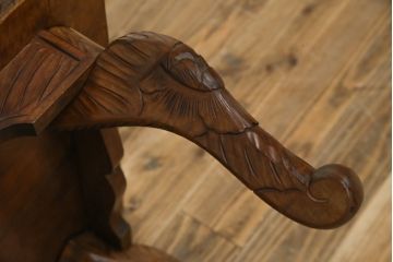 中古　伝統工芸　日光彫り　あふれるような草花の彫りが華やかな座卓(サイドテーブル、センターテーブル、花台)(R-059961)