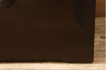 中古　美品　松本民芸家具　立体的なデザインが目を引くA型脇棚(サイドチェスト、引き出し)(定価約13万8千円)(R-059962)
