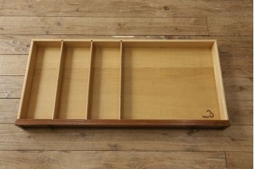 中古　DREXEL HERITAGE(ドレクセルヘリテイジ)　Triune(トライユン)　クラシカルな雰囲気が素敵なキャスター付きワゴン(サービス台、サイドボード、サイドキャビネット、サーバー)(R-059963)