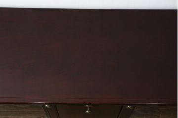 中古　美品　モリシゲ(MORISHIGE/森繁)　シンフォニー65　ヨーロピアンなデザインがステキなサイドボード(サイドキャビネット、収納棚、戸棚)(定価約61万円)(R-059964)
