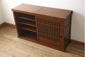 中古　美品　総欅(ケヤキ)材　和モダンな雰囲気を醸し出す水屋箪笥サイドボード(サイドキャビネット、食器棚、戸棚、収納棚)(R-059969)