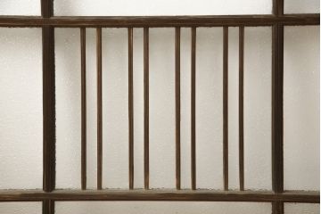 和製アンティーク　木枠のデザインが昭和な雰囲気を醸し出すガラス窓2枚セット(ガラス戸、引き戸、建具)(R-059978)