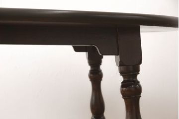 中古　美品　特注品　松本民芸家具　クラシカルな雰囲気が漂うE型ラウンドテーブル(丸テーブル、ダイニングテーブル、2人掛け)(R-059984)