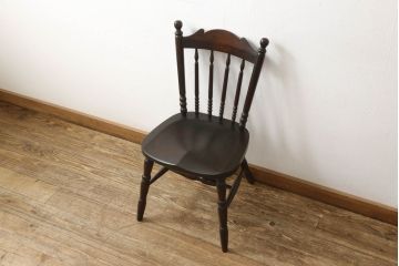 中古　松本民芸家具　16型スピンドルチェア　ゆったりと座れるダイニングチェア(板座チェア、椅子、イス)(R-059985)