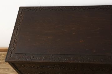 中古　軽井沢彫り　満開の桜の彫りが見事なサイドチェスト(小箪笥、整理タンス、収納たんす、引き出し)(R-060010)