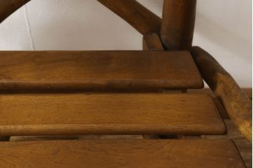 中古　レア　高級輸入家具　ドイツ　重厚で見た目よりしっかり!　自然の木材の形をそのまま活かした丸太チェア(丸太イス、木製チェア、ダイニングチェア、アームチェア、板座チェア、椅子)(R-060012)