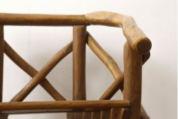 中古　レア　高級輸入家具　ドイツ　重厚で見た目よりしっかり!　自然の木材の形をそのまま活かした丸太チェア(丸太イス、木製チェア、ダイニングチェア、アームチェア、板座チェア、椅子)(R-060013)
