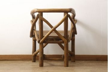 中古　レア　高級輸入家具　ドイツ　重厚で見た目よりしっかり!　自然の木材の形をそのまま活かした丸太チェア(丸太イス、木製チェア、ダイニングチェア、アームチェア、板座チェア、椅子)(R-060013)