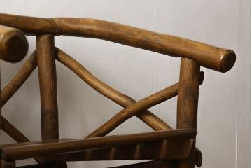 中古　レア　高級輸入家具　ドイツ　重厚で見た目よりしっかり!　自然の木材の形をそのまま活かした丸太チェア(丸太イス、木製チェア、ダイニングチェア、アームチェア、板座チェア、椅子)(R-060014)