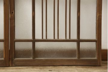 和製アンティーク　木枠のデザインが昭和な雰囲気を醸し出すガラス窓2枚セット(ガラス戸、引き戸、建具)(R-060027)
