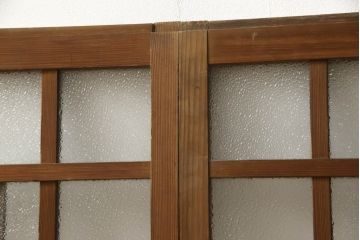 和製アンティーク　木枠のデザインが昭和な雰囲気を醸し出すガラス窓2枚セット(ガラス戸、引き戸、建具)(R-060027)