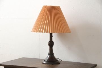 中古　松本民芸家具　和洋折衷の空間におすすめなA型スタンド(シェード、テーブルスタンド、卓上照明、テーブルライト)(R-060032)