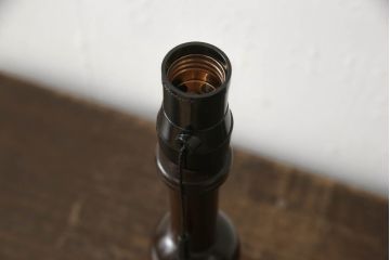 中古　松本民芸家具　赤色の和紙傘が情緒溢れるA型スタンド(シェード、テーブルスタンド、卓上照明、テーブルライト)(R-060033)