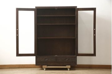 中古　美品　伝統工芸　軽井沢彫り　和モダンな雰囲気漂う本箱(収納棚、戸棚、ブックケース、書棚、飾り棚、キャビネット)(R-060035)
