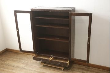 中古　美品　伝統工芸　軽井沢彫り　和モダンな雰囲気漂う本箱(収納棚、戸棚、ブックケース、書棚、飾り棚、キャビネット)(R-060035)