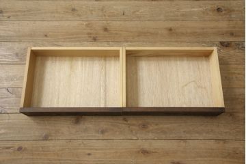 中古　美品　伝統工芸　軽井沢彫り　和モダンな雰囲気漂う本箱(収納棚、戸棚、ブックケース、書棚、飾り棚、キャビネット)(R-060035)