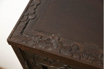 中古　美品　伝統工芸　軽井沢彫り　和モダンな雰囲気漂う本箱(収納棚、戸棚、ブックケース、書棚、飾り棚、キャビネット)(R-060035)