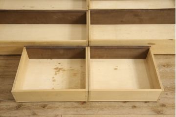 中古　伝統工芸　職人技が光る軽井沢彫りのチェスト(衣装箪笥、和タンス、引き出し)(R-060036)