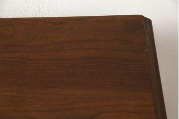 アメリカヴィンテージ　DREXEL HERITAGE(ドレクセルヘリテイジ)　アメリカモデル　マホガニー材を使用したクラシカルな佇まいのサイドボード(ビンテージ、サイドキャビネット、リビングボード、収納棚、戸棚)(R-060052)