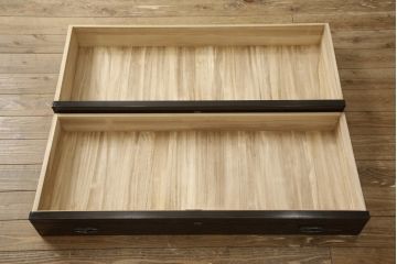 中古　美品　香川漆器　蒟醤(きんま)塗り　美しい艶が魅力!格調高い空間演出に活躍するワードローブ(衣装箪笥、和タンス、キャビネット)(定価推定約140万円)(R-060053)