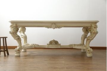 中古　イタリア高級家具　SILIK(シリック)　ロココ調　細部まで凝った装飾が目を引くダイニングテーブル(4人掛け、6人掛け)(R-060054)
