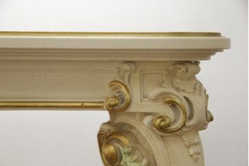 中古　イタリア高級家具　SILIK(シリック)　ロココ調　細部まで凝った装飾が目を引くダイニングテーブル(4人掛け、6人掛け)(R-060054)