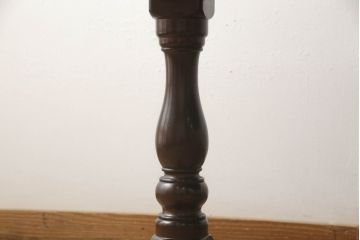中古　美品　松本民芸家具　クラシカルな脚がおしゃれなT型食卓(ダイニングテーブル、4人掛け、6人掛け、作業台)(R-060055)