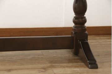 中古　美品　松本民芸家具　クラシカルな脚がおしゃれなT型食卓(ダイニングテーブル、4人掛け、6人掛け、作業台)(R-060055)