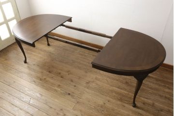 中古　サァラ麻布取り扱い　アメリカ最高級ブランド　センチュリー(CENTURY)　上品な佇まいが魅力的なエクステンションダイニングテーブル(エクステンションテーブル、食卓、4人掛け、6人掛け、8人掛け)(定価約160万円)(R-060056)